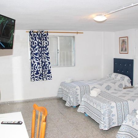 Pension La Lambra Azul Alicante Exterior photo
